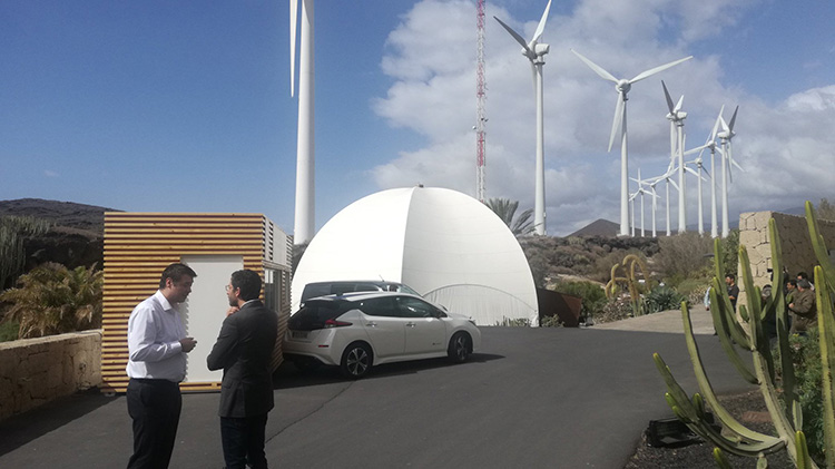 Nissan y el Cabildo de Tenerife se alían para promover la movilidad 100% eléctrica en la isla
