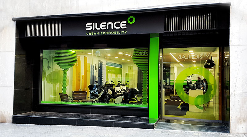Silence inaugura su primera Flagship Store en Palma de Mallorca_AEDIVE