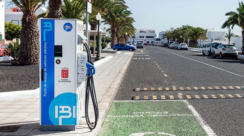 Santander e IBIL desarrollan un nuevo sistema de pago más sencillo para la recarga de vehículos eléctricos