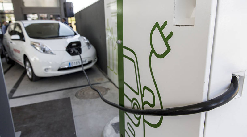 precio de la recarga del vehículo eléctrico gasolineras