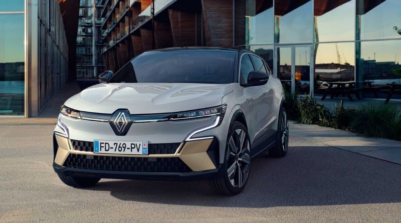 Nuevo Renault  Megane E-Tech 100% eléctrico desembarca e España junto con un plan de servicios